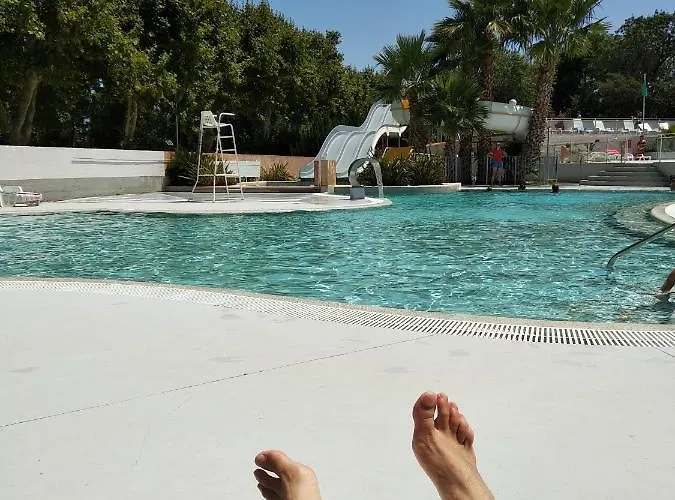 キャンプ場 Parc Des 7 Fonts